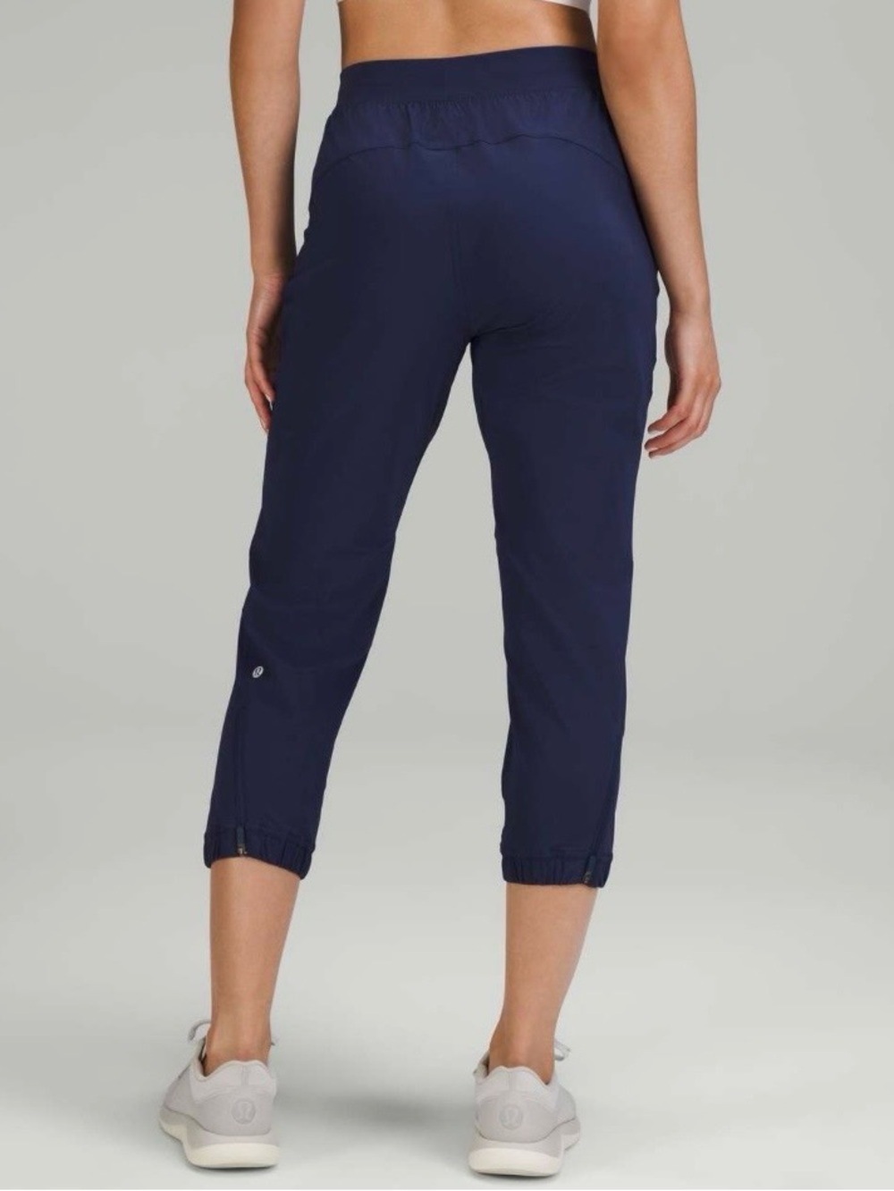 Lululemon Size 10 Adapted State High-Rise Cropped Jogger Blue